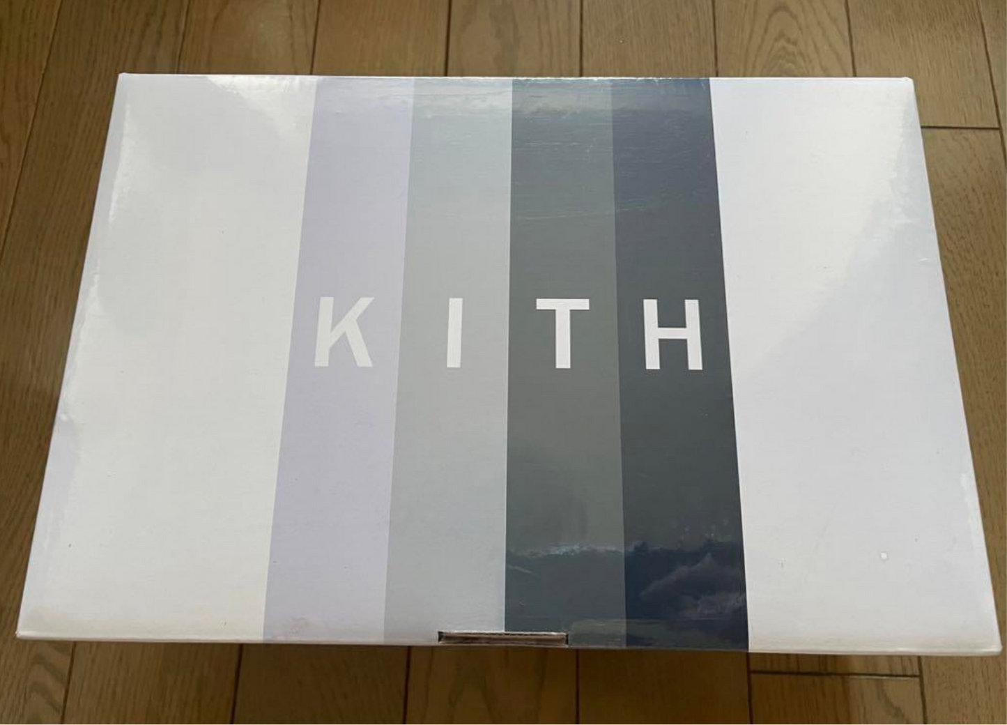 Kith Kithmas 2021 concrete 100% & 400%
